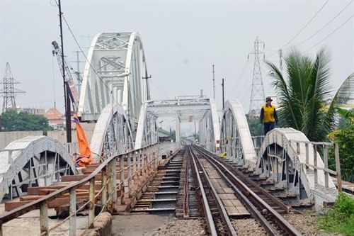 Đề nghị bảo tồn nguyên trạng một phần cầu Bình Lợi