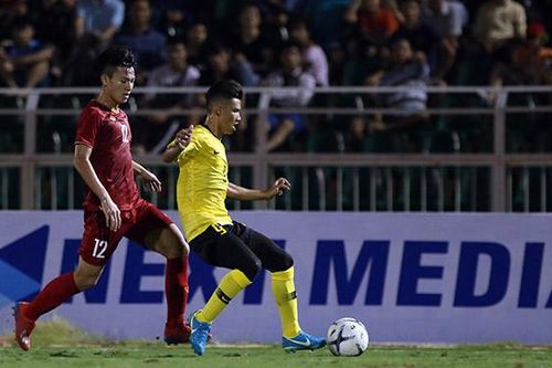 U18 Việt Nam quyết hạ U18 Australia để lấy vé đầu bảng