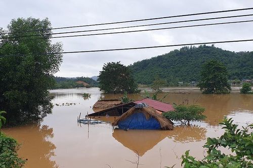 Lâm Đồng ngập nặng, Đồng Nai lũ quét, người mất tích