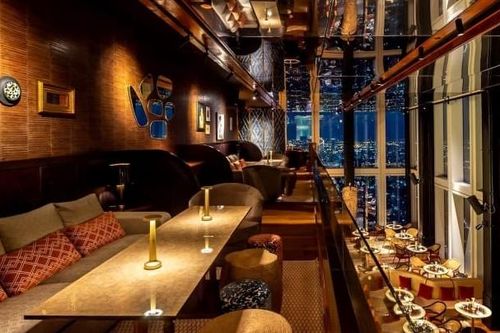 Cùng chiêm ngưỡng SkyBar MahaNakhon của kiến trúc sư lừng danh Tristan Auer