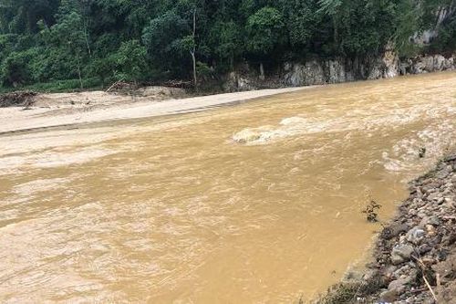 Thanh Hóa: Hai thi thể phụ nữ trôi trên sông
