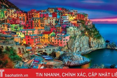 Lạc bước giữa ngôi nhà cầu vồng đẹp như cổ tích