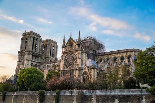 Kiến trúc sư Trung Quốc chiến thắng cuộc thi thiết kế lại Nhà thờ Đức Bà Paris