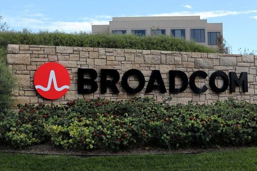 Broadcom chi gần 11 tỷ USD mua một phần của Symantec