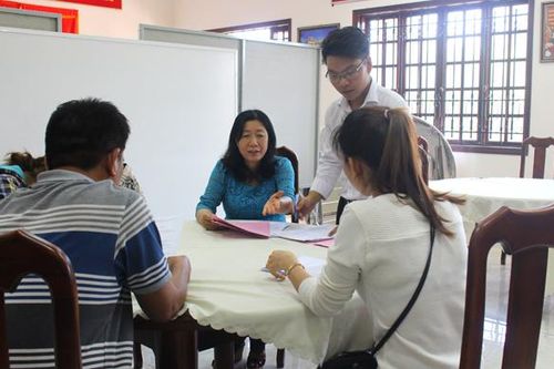 Tháo gỡ khó khăn, vướng mắc trong xét xử án