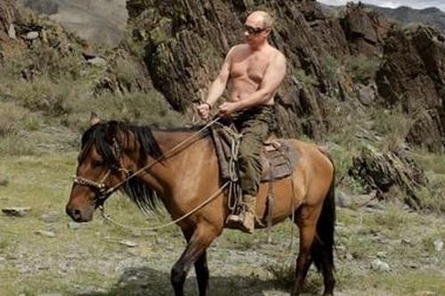 Vladimir Putin - 20 năm đỉnh cao quyền lực và những khoảnh khắc đời thường ấn tượng
