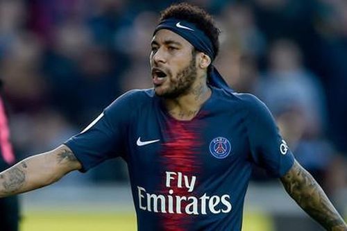 Rắc rối tiếp tục bủa vây Neymar