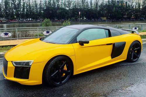 Siêu xe Audi R8 của Cường Đô La 'thay áo' sau khi về với chủ mới