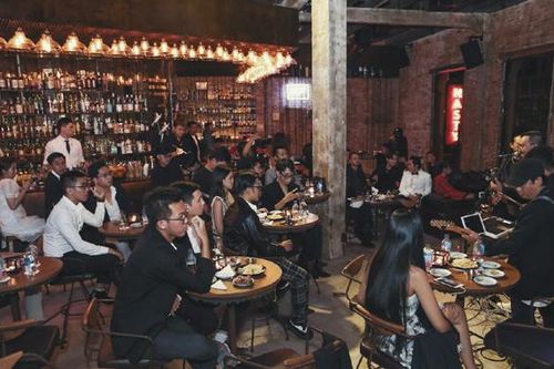 Phái mạnh Việt tìm 'từ khóa' để trở thành một người đàn ông lịch lãm