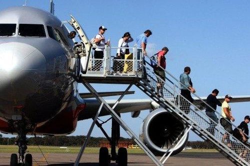 Thông tin bất ngờ vụ 2 nhóm khách ẩu đả khi máy bay vừa hạ cánh xuống Tân Sơn Nhất