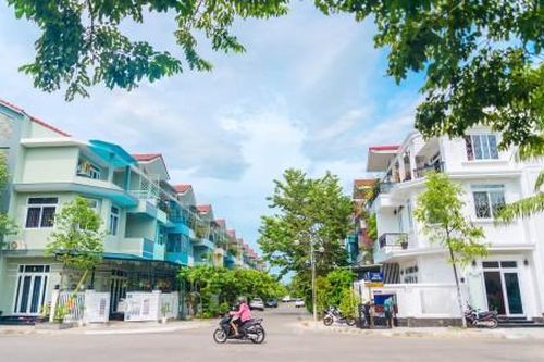 Kinh tế Xây dựng - Giao thông Hạ tầng thiếu đồng bộ