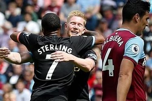Hủy diệt WestHam, ManCity 'khai nòng' tưng bừng