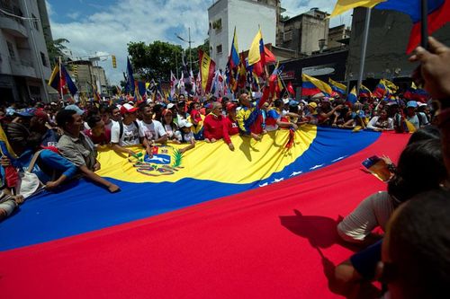 Mỹ áp đặt lệnh trừng phạt mới với Venezuela: Sức ép gia tăng