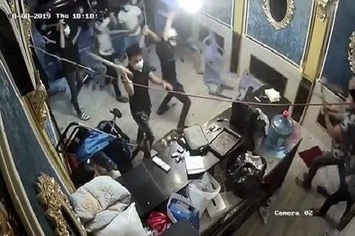 Xác định danh tính nhóm người đập phá nhà hàng tại TP.HCM