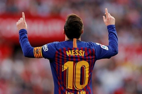 Lionel Messi làm gì ở trận thắng Sevilla 4-2?
