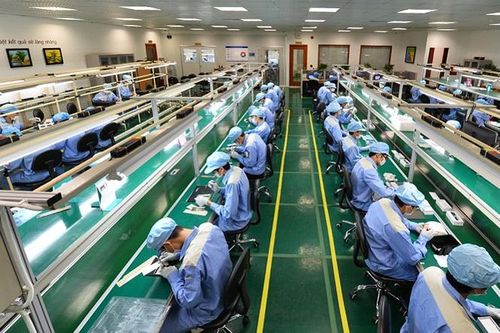 Sự kiện kinh tế tuần: Giá vàng tăng kỷ lục lên tới 42 triệu đồng/lượng
