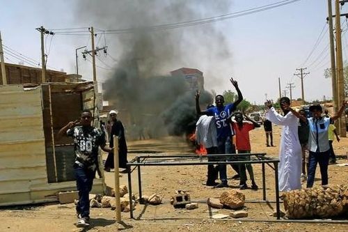 Phe biểu tình ở Sudan tới Ai Cập