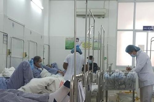 Cấp bách triển khai các biện pháp ngăn chặn sốt xuất huyết lan rộng trên cả nước