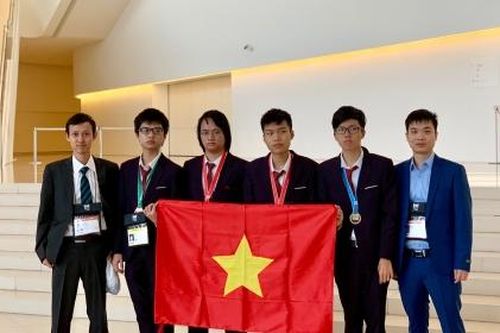 Đội tuyển Việt Nam đứng thứ 4 trong kỳ thi Olympic Tin học quốc tế 2019