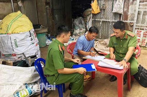 Mạnh tay xử lý xe thô sơ chở hàng cồng kềnh