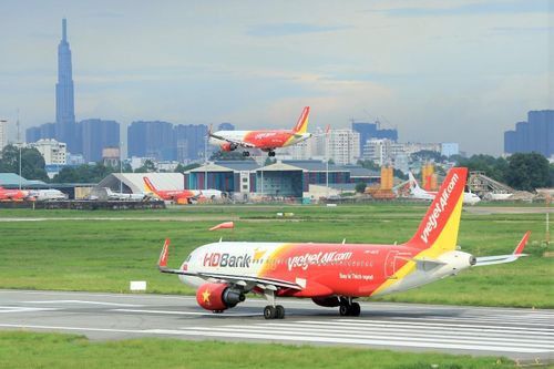 Ảnh hưởng của biểu tình, tạm ngừng khai thác chuyến bay đến và đi Hong Kong