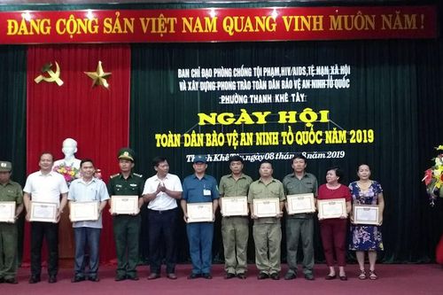 Nhiều địa phương tổ chức kỷ niệm 14 năm Ngày hội toàn dân bảo vệ an ninh Tổ quốc