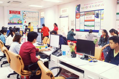 'Khởi sắc' điểm sàn