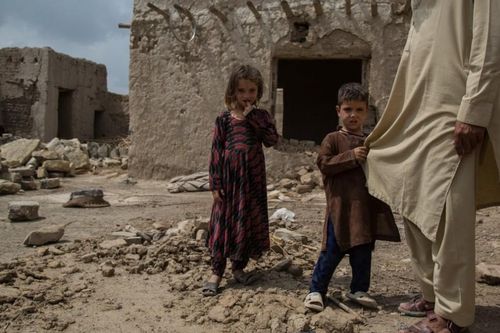 Cuộc sống của những đứa trẻ tại các vùng giao tranh ở Afghanistan