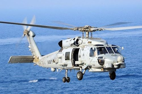 Vừa tập trận chung, Mỹ bán cho Hàn Quốc 12 trực thăng chống ngầm MH-60R