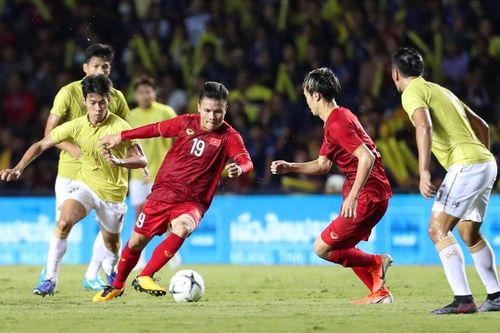 Sốt vé trận Thái Lan vs Việt Nam ở vòng loại World Cup
