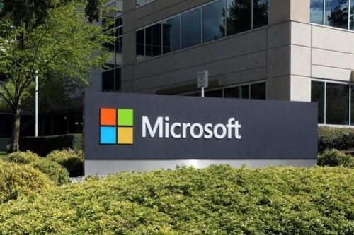 Microsoft nghe lén thông tin nhạy cảm của người dùng