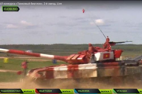 Việt Nam vào Chung kết vòng II 'Tank Biathlon'