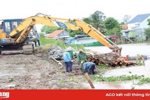 Chợ Mới nỗ lực khắc phục sạt lở