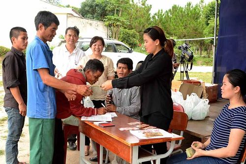 Chỉ đạo lập chứng từ khống để chiếm dụng tiền giữ rừng