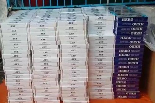 Bắt quả tang hơn 20 ngàn gói thuốc lá lậu ở Sài Gòn