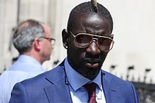Cựu trung vệ Liverpool đòi bồi thường 13 triệu bảng vì thử sai doping