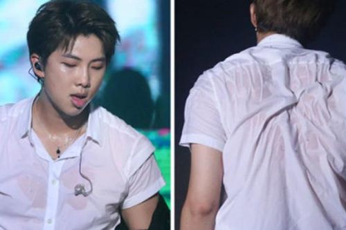 RM BTS lại 'đốt mắt' fan trong thân hình ướt đẫm mồ hôi
