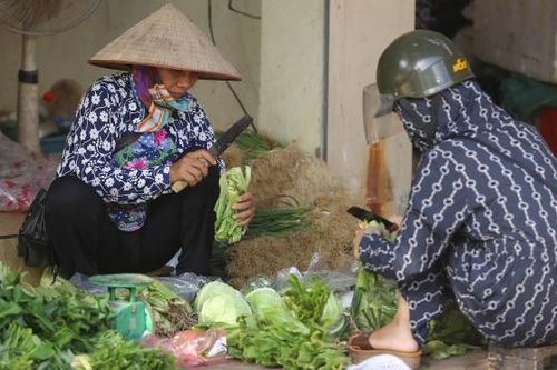 Bảo tồn văn hóa chợ Hà Nội: Ngổn ngang, nhưng vẫn đầy sức hút