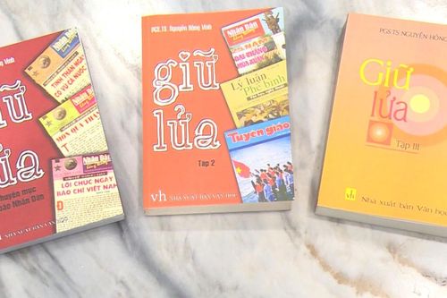 Nhà báo Hồng Vinh mãi là người 'Giữ lửa'