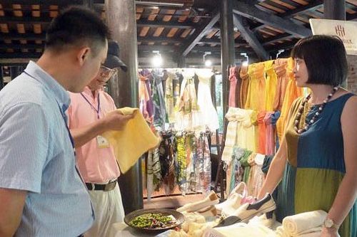 Cơ hội mới cho tơ lụa Quảng Nam