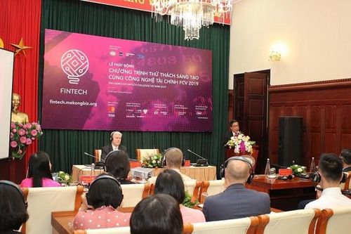 Khởi động Thử thách sáng tạo cùng công nghệ tài chính lần 2