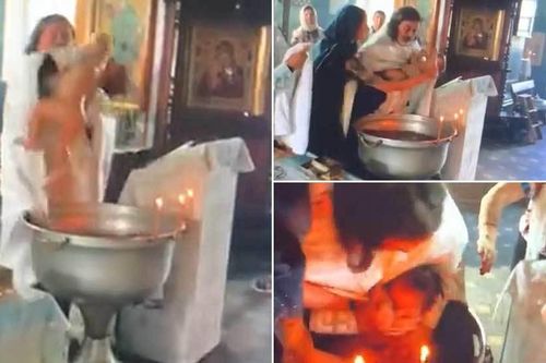 Video hãi hùng linh mục rửa tội như 'dìm chết' em bé