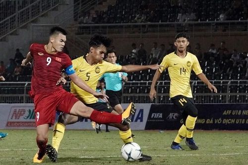 Vùi dập Australia, U18 Malaysia khiến U18 Việt Nam gặp khó