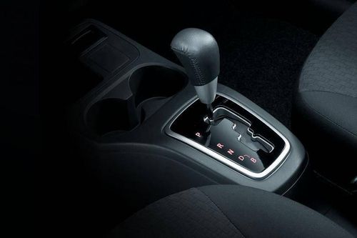 Ý nghĩa các ký hiệu cơ bản trên cần số xe tự động dành cho tài mới