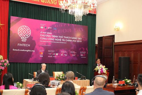 Ươm mầm hệ sinh thái Fintech tại Việt Nam