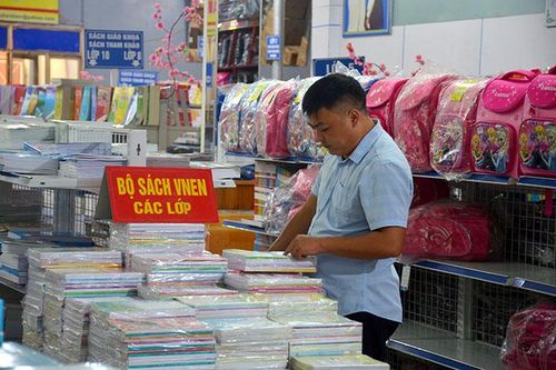 Nhập 1.210.000 bản sách giáo khoa phục vụ năm học 2019 - 2020