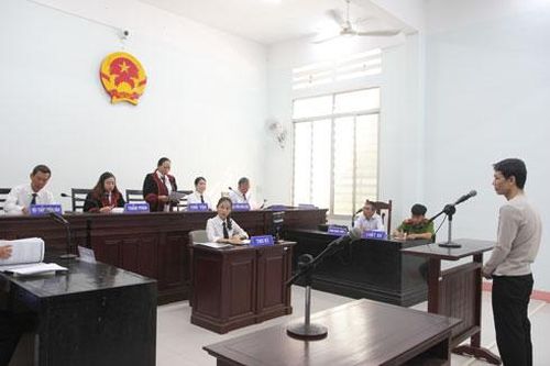 Trả hồ sơ vụ giết người xù nợ