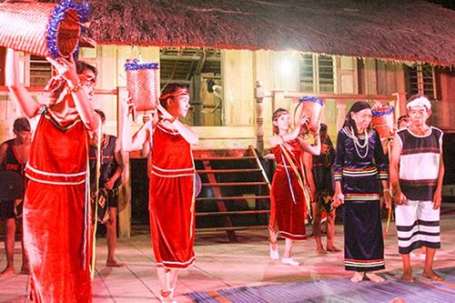 Khánh Sơn: Rộn ràng tuần lễ văn hóa các dân tộc