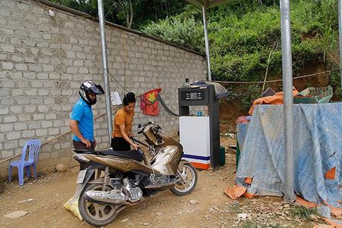 Xử lý tình trạng bán xăng dầu trái phép