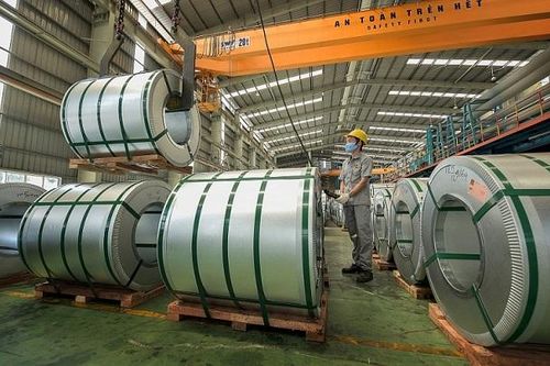 Đề xuất tăng thuế nhập khẩu thép cuộn cán nóng lên 5%